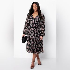 NWT BooHoo Black / Pink  FLORAL PLEATED MIDI SKATER DRESS